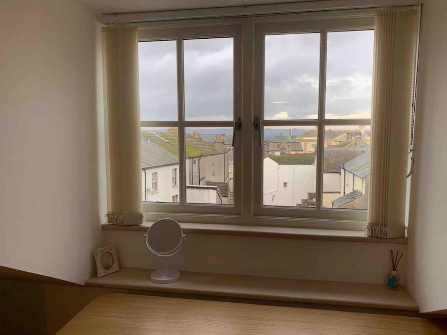 4 Bedroom House, Central 阿尔弗斯顿 外观 照片