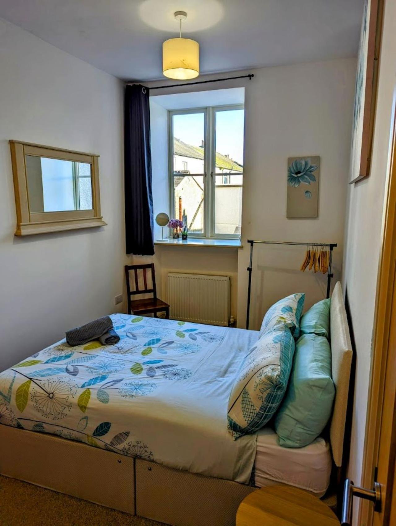 4 Bedroom House, Central 阿尔弗斯顿 外观 照片